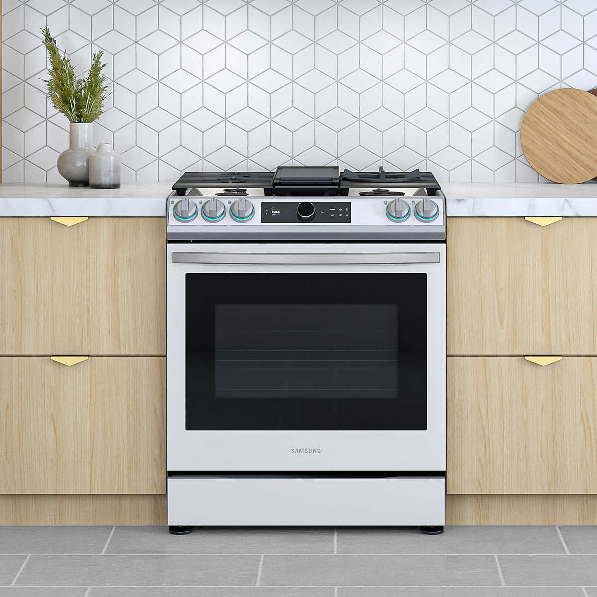 Samsung 6.0 cu. ft. Front Control Slide-in Gas Range with Smart Dial and Air Fry