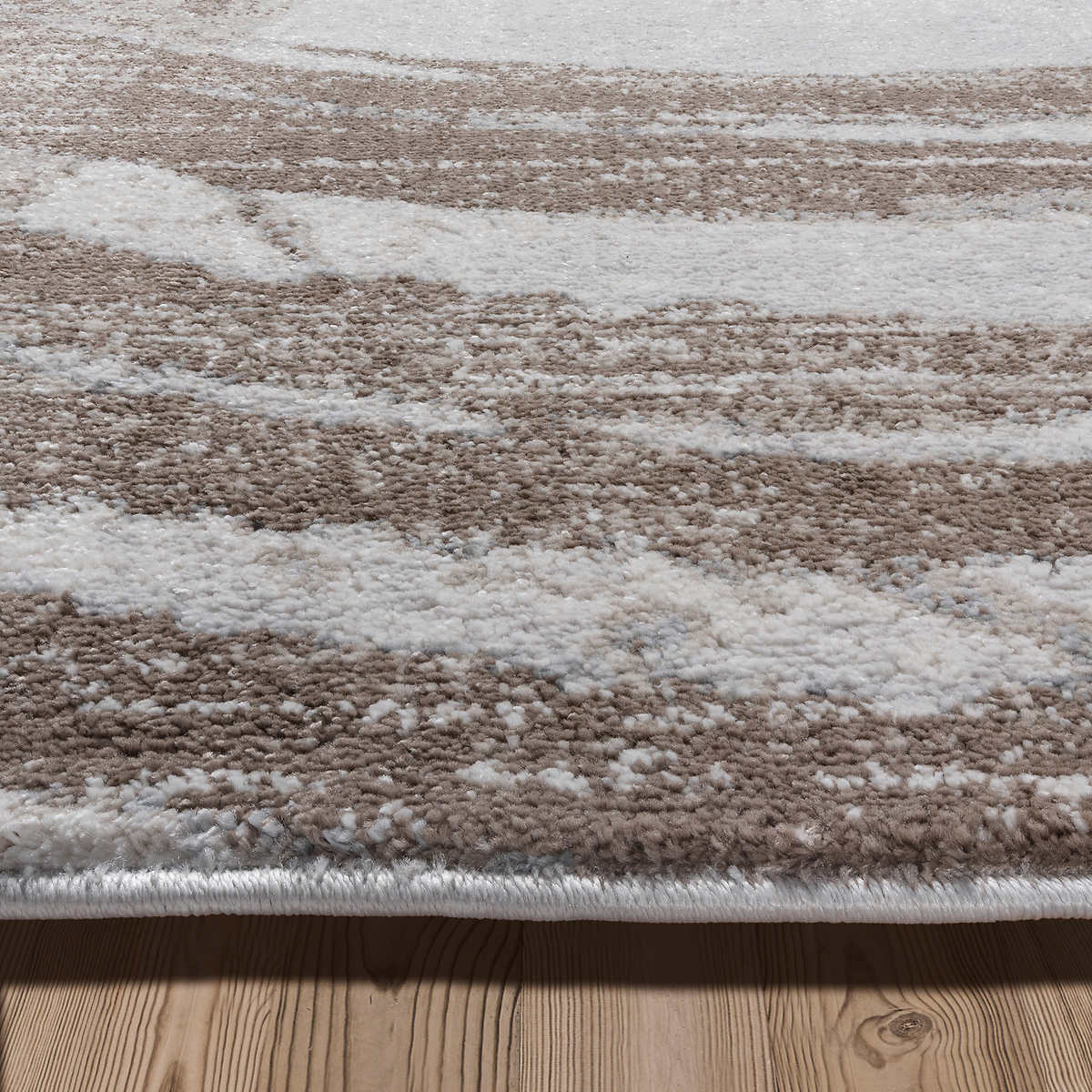 Isidra Area Rug Collection, Montu Rug Size: 8 ft. 8 in. x 13 ft.