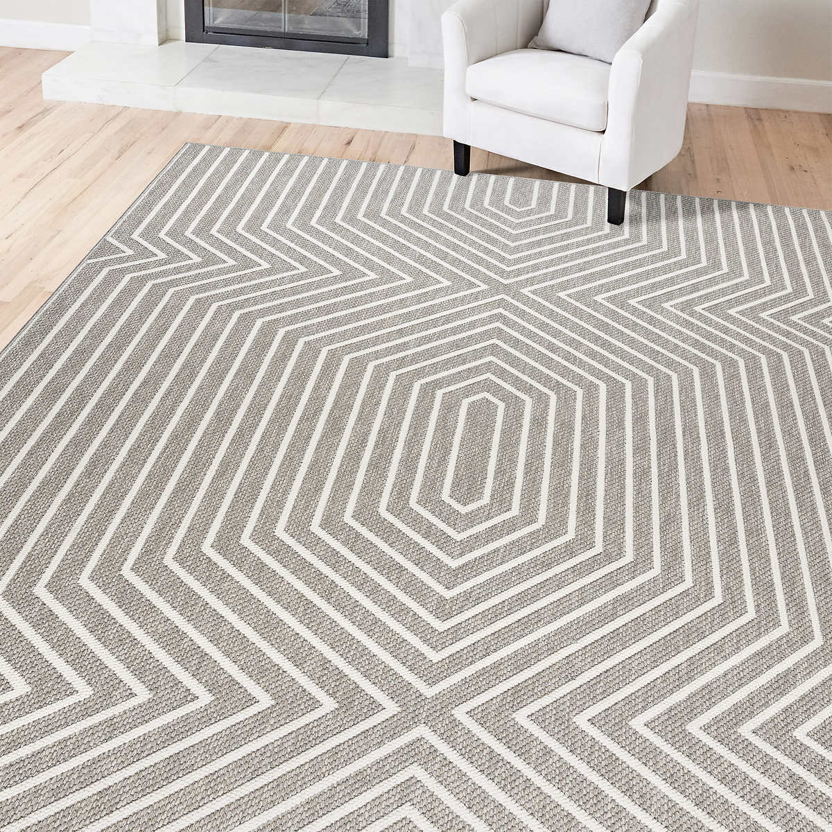 Regent Area Rug Collection, Raye Gray Rug Size: 7 ft. 10 in. x 10 ft.