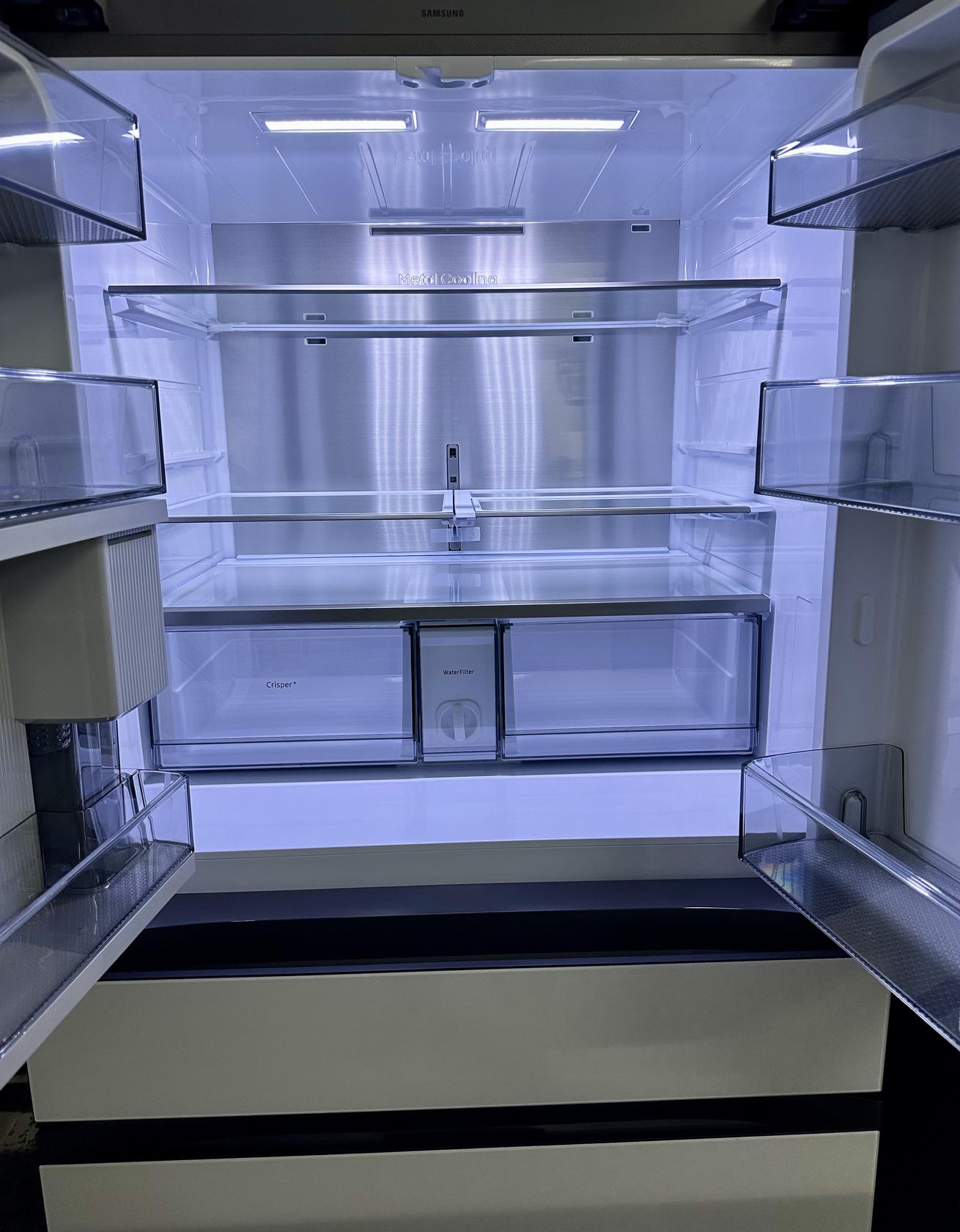 Samsung 29 cu. ft. Bespoke 4-Door French Door Refrigerator with Family Hub