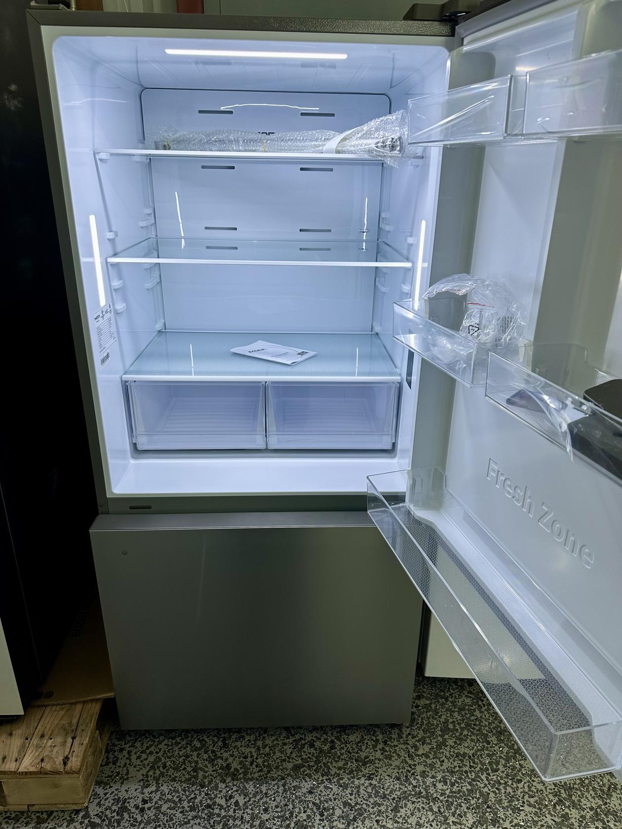 Mora 22.3 Cu.Ft Bottom Freezer Refrigerator with Installed Ice Maker