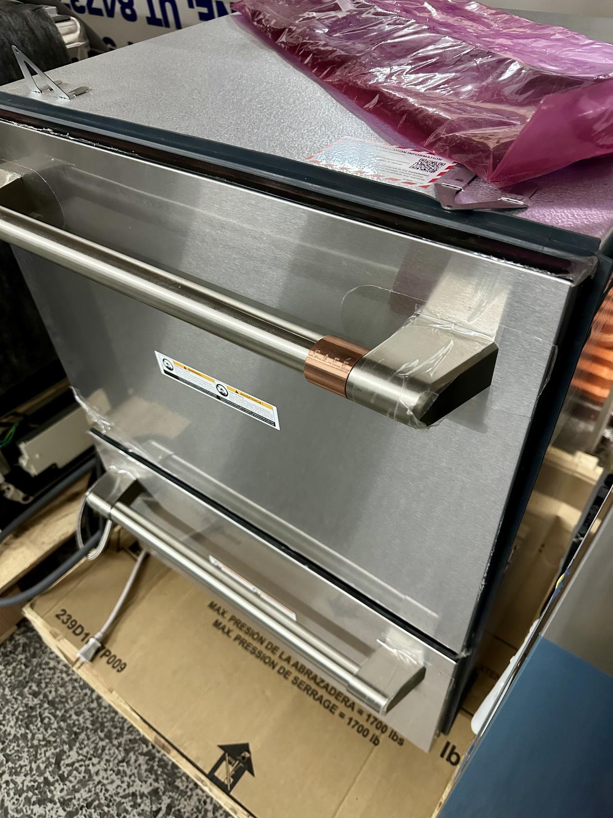 Café 49 dBa Double Drawer Dishwasher with Independent Wash Systems