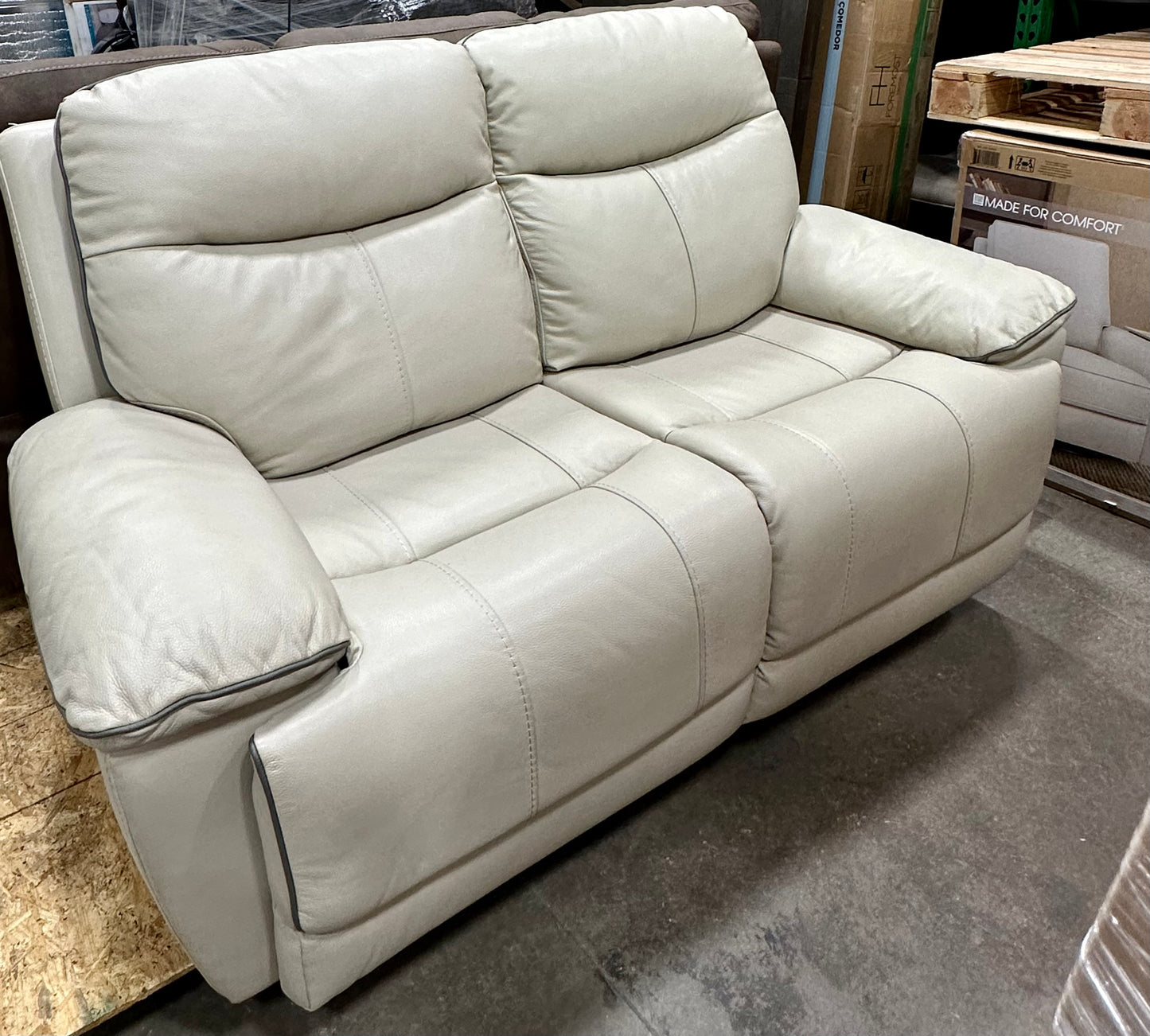 Messina Leather Power Reclining Loveseat with Power Headrests