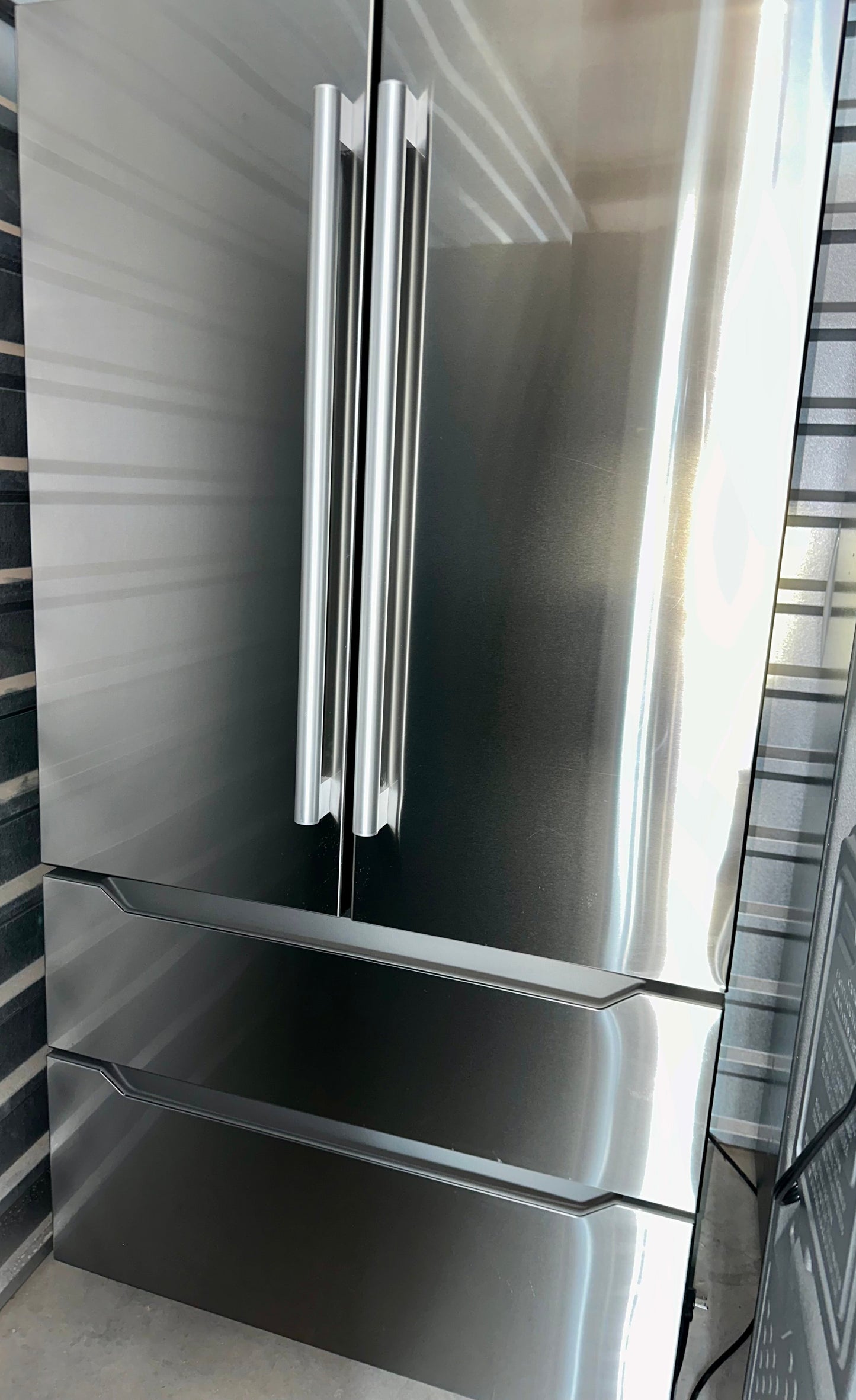 Midea 22.5 cu. ft. French 4-Door Refrigerator in Stainless Steel