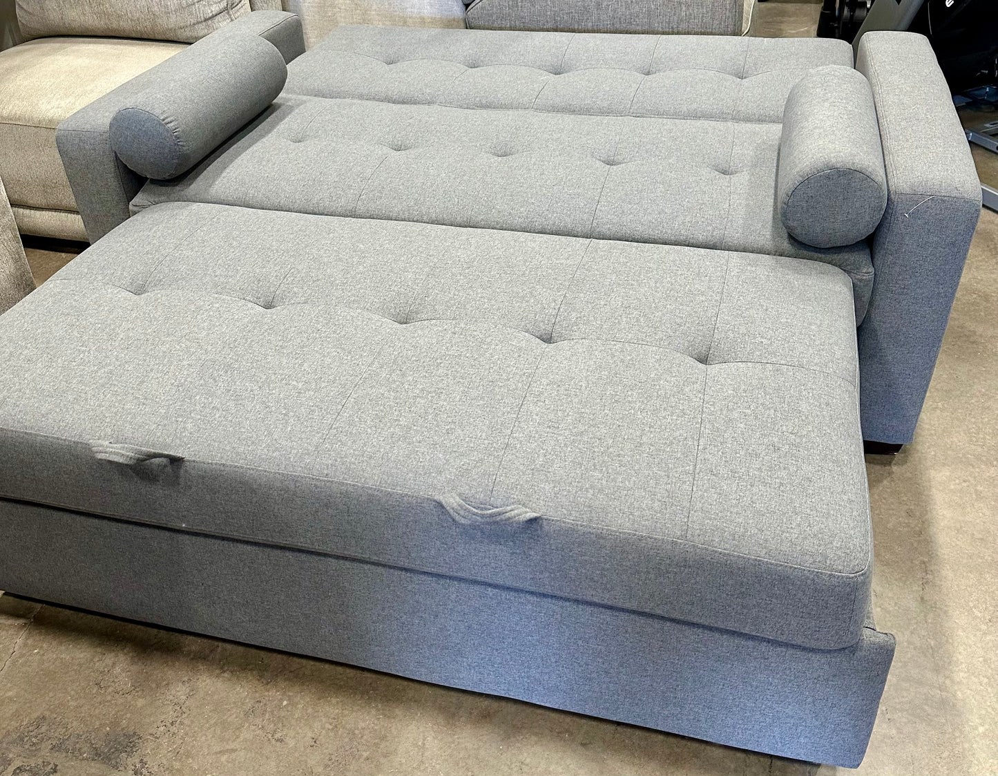 Sealy Meghan Queen Size Sleeper Sofa Gray