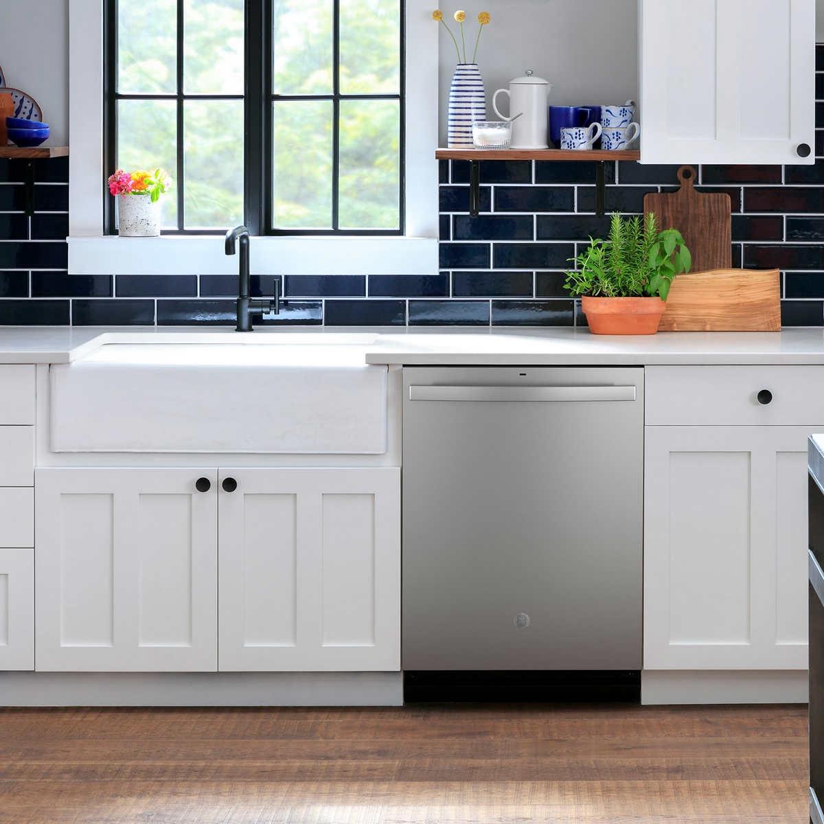GE Top Control Dishwasher with Steam + Sani and Dry Boost
