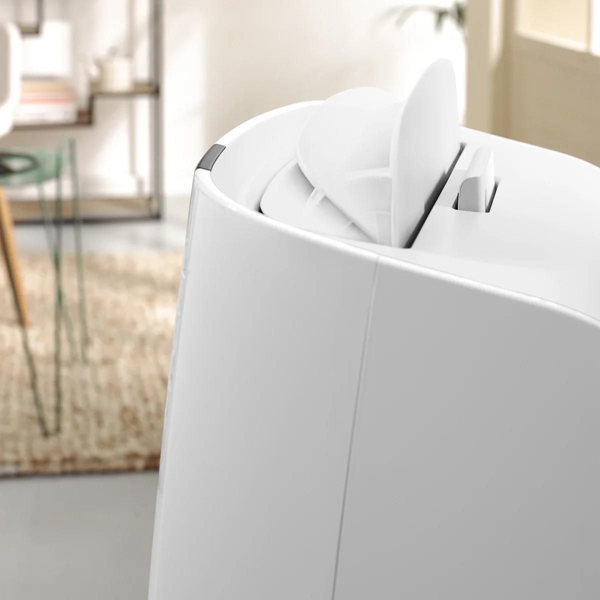 De’Longhi 3-in-1 Pinguino UV-Carelight Portable Air Conditioner