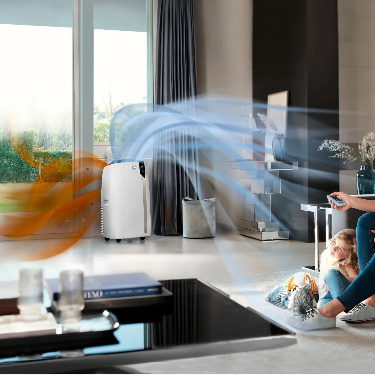 De’Longhi 3-in-1 Pinguino UV-Carelight Portable Air Conditioner
