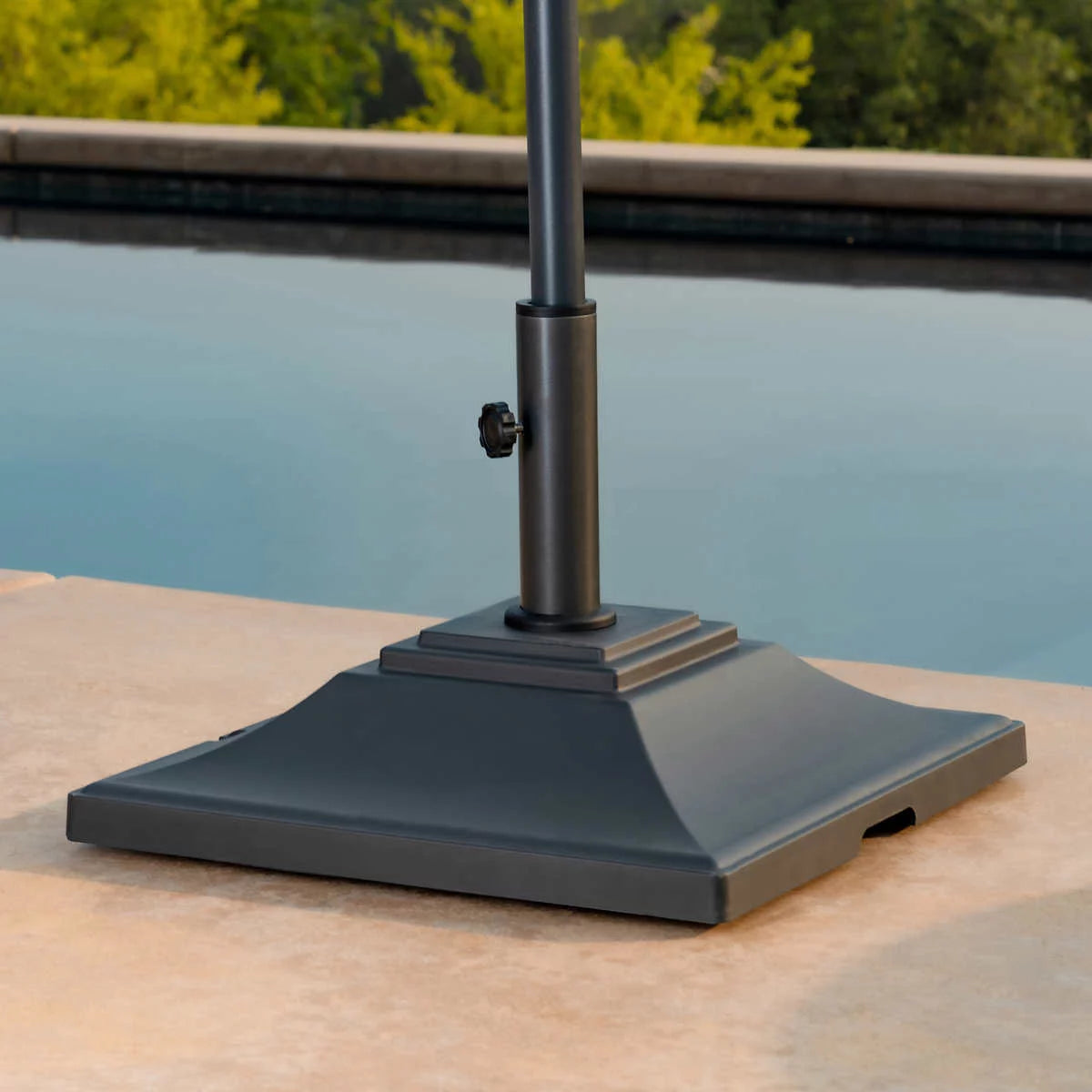 SunVilla Barrack Umbrella Base