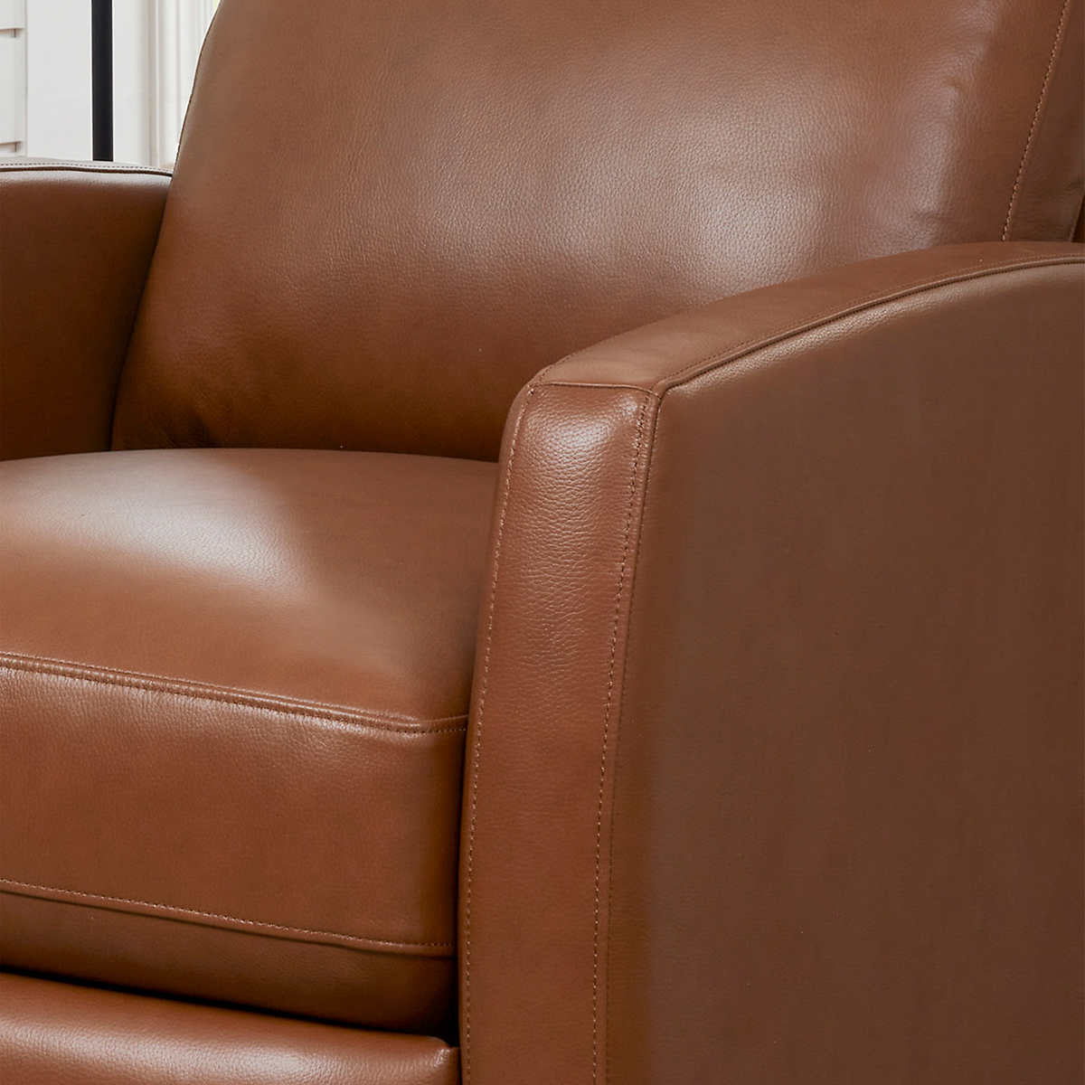 Jordie Leather Pedestal Recliner