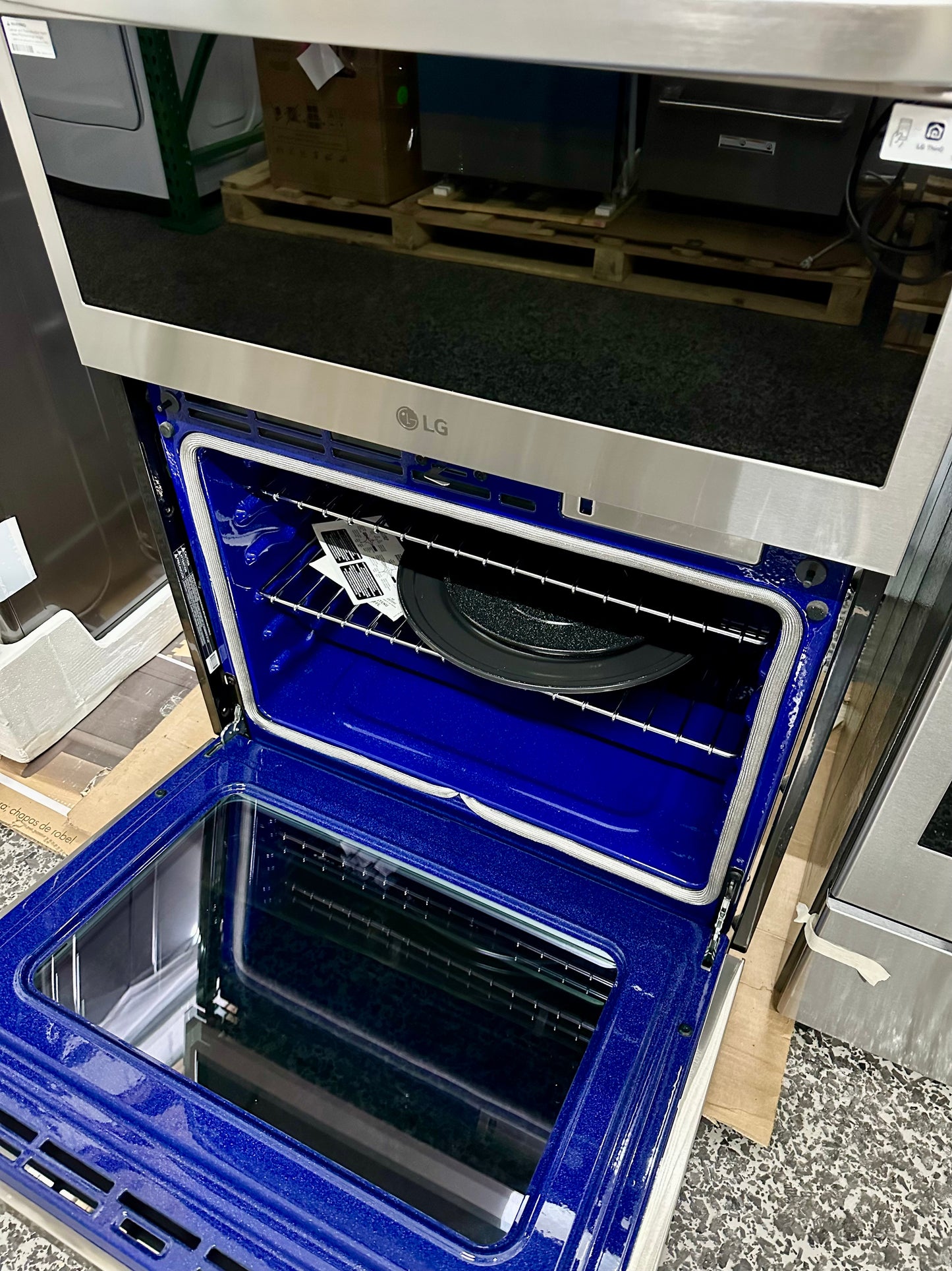 LG 1.7/4.7 cu. ft. Smart Combination Wall Oven with InstaView®, True Convection, Air Fry, and Steam Sous Vide