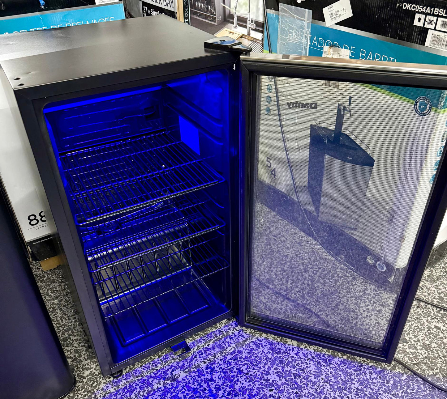 Danby 3.1 cu. ft. Beverage Center with Adjustable Shelves