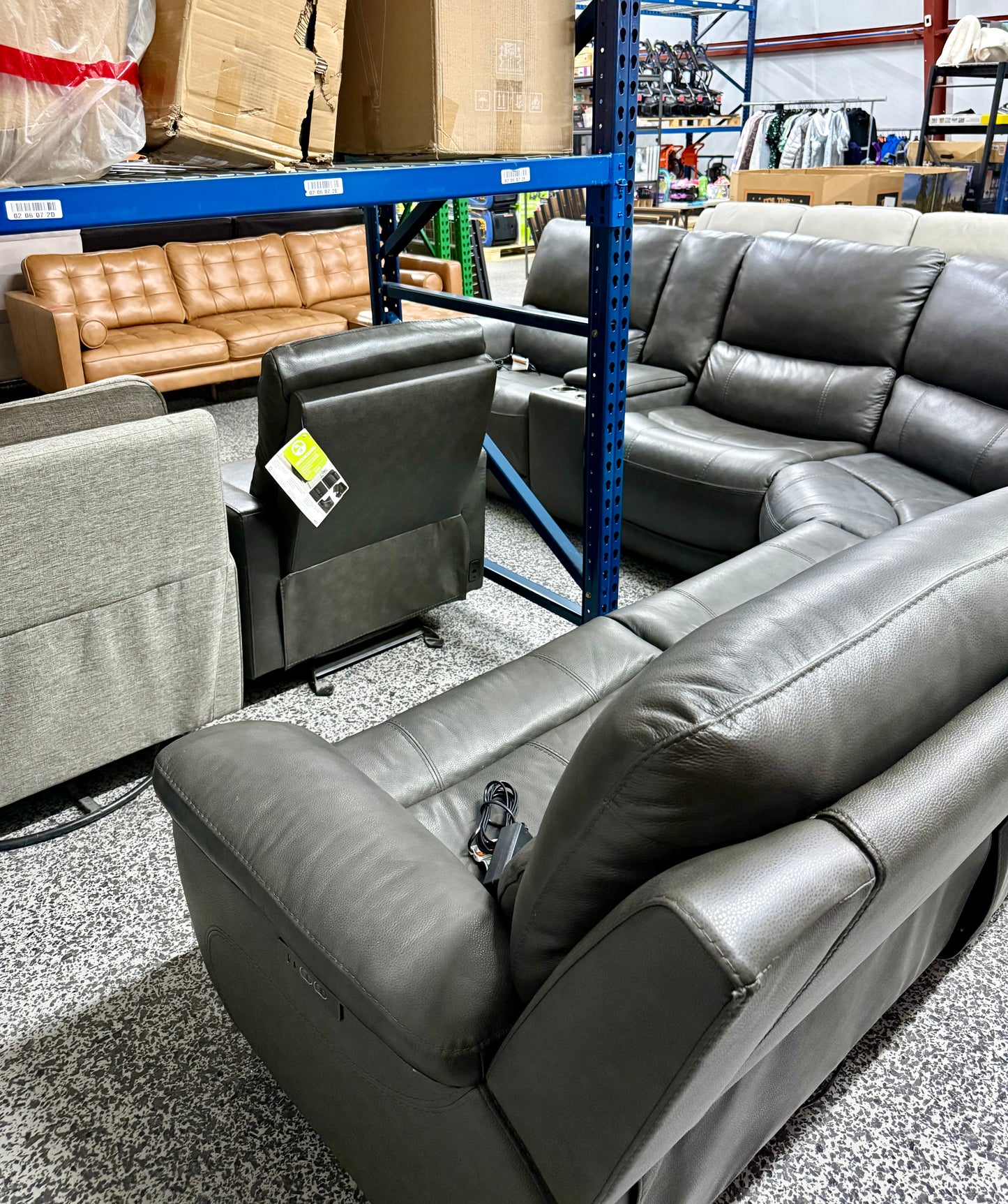Gilman Creek Wylder Leather Power Reclining Sectional