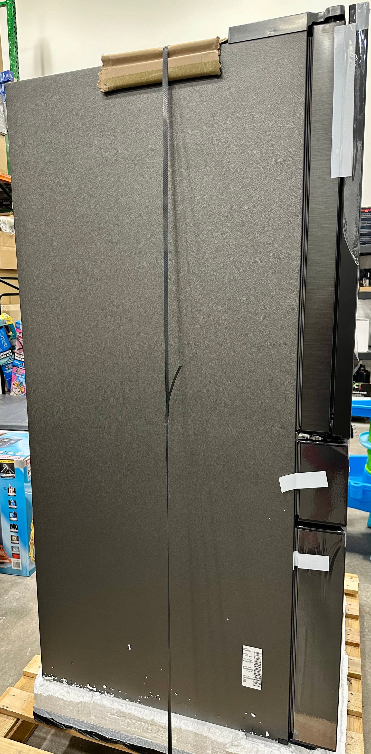 Samsung 29 cu. ft. Bespoke 4-Door French Door Refrigerator with Family Hub