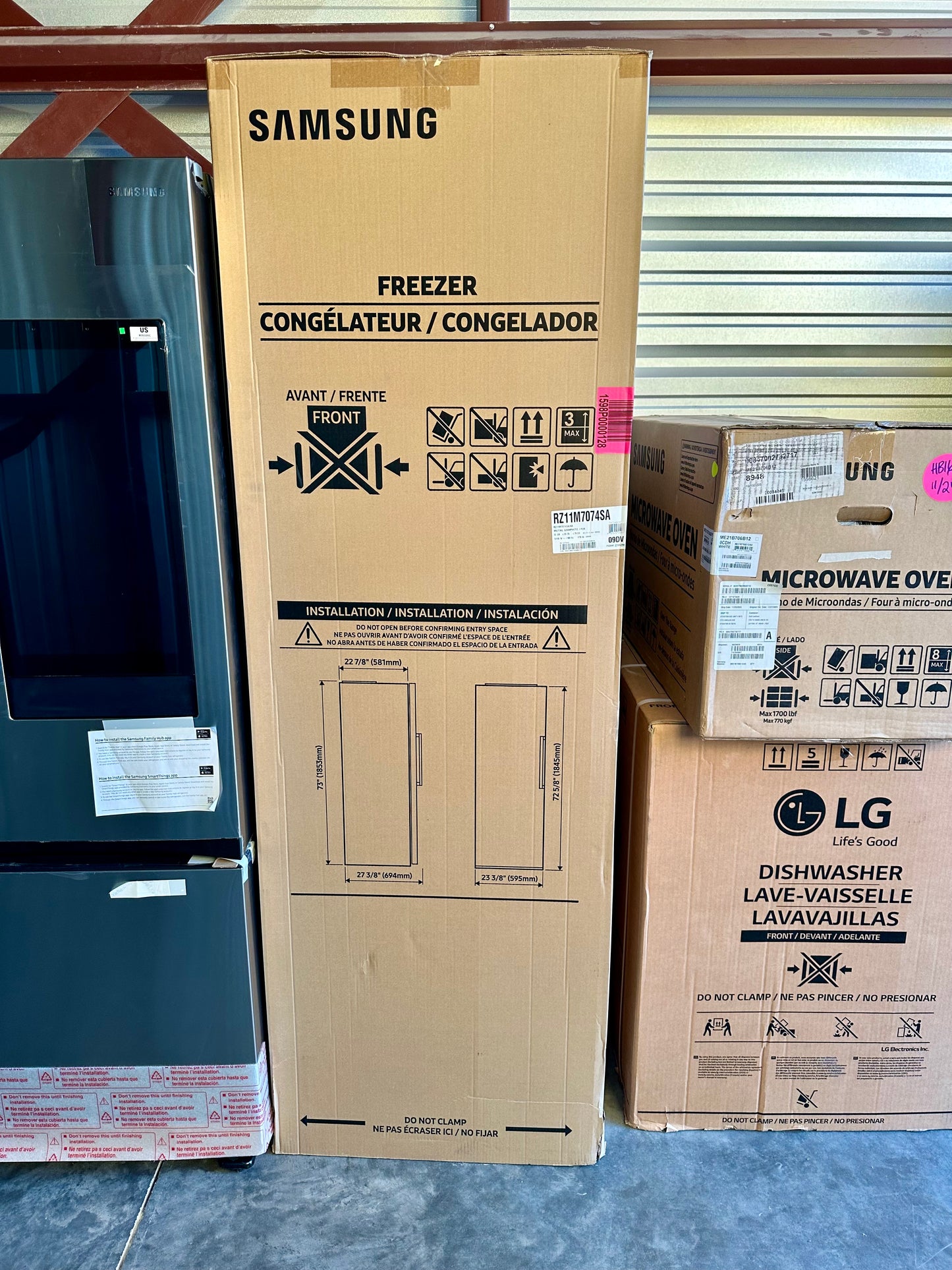 Samsung 11.4 cu. ft. Capacity Convertible Upright Freezer