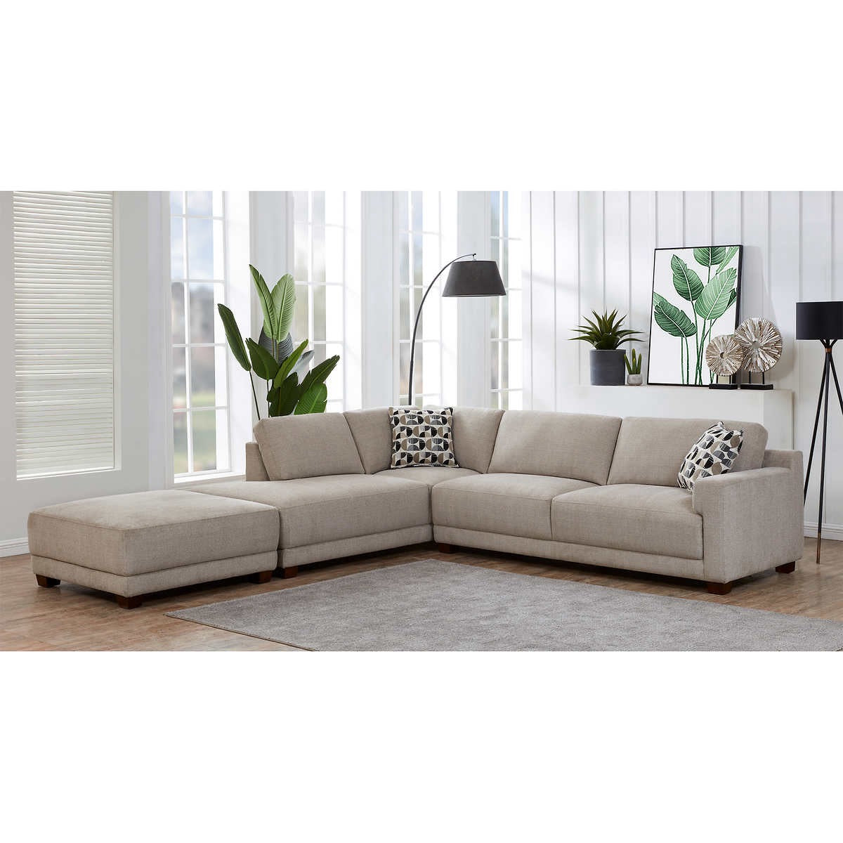 Raylin Fabric Sectional