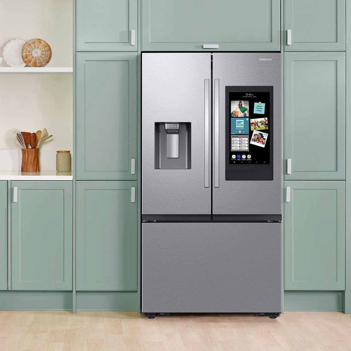 Samsung 30 cu. ft. Mega Capacity 3-Door French Door Refrigerator with Family Hub