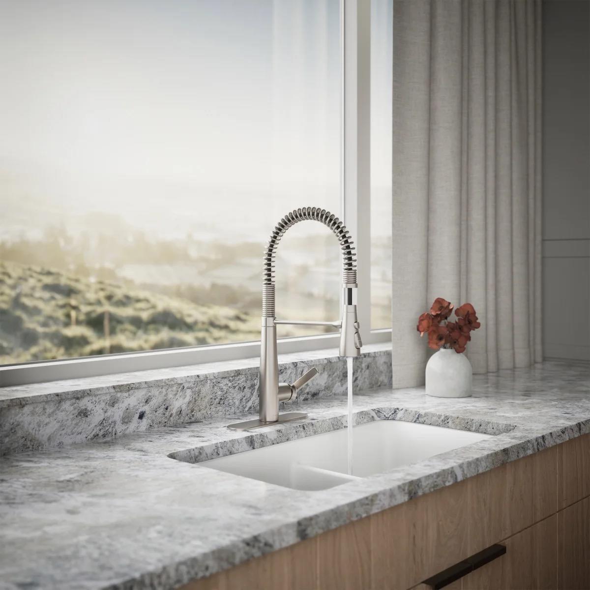 Kohler Vind Semi-Professional Pull-down Kitchen Sink Faucet