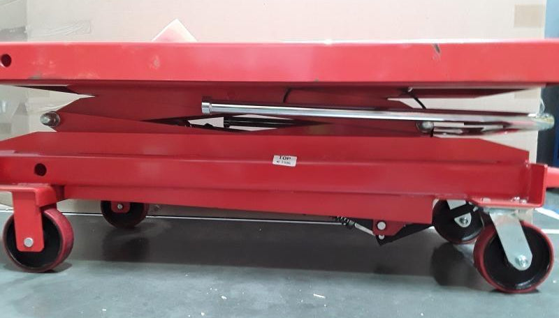 VEVOR Hydraulic Lift Table Cart, 1760lbs Capacity 59" Lifting Height, Manual Double Scissor Lift Table with 4 Wheels and Non-Slip Pad, Hydraulic Scissor Cart for Material Handling and Transportation