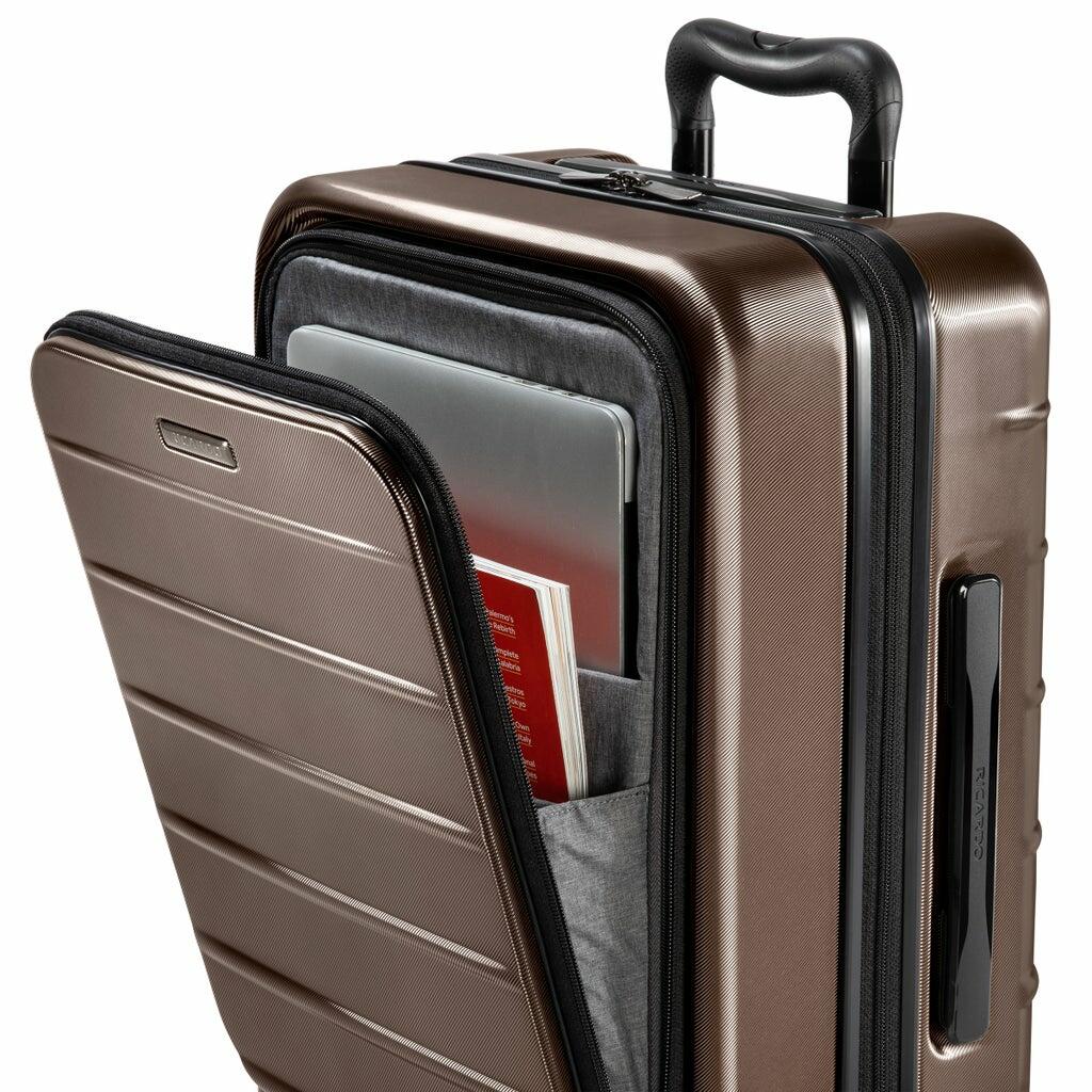 Ricardo 21.5 in Hardside Carry-on, Black / Bronze