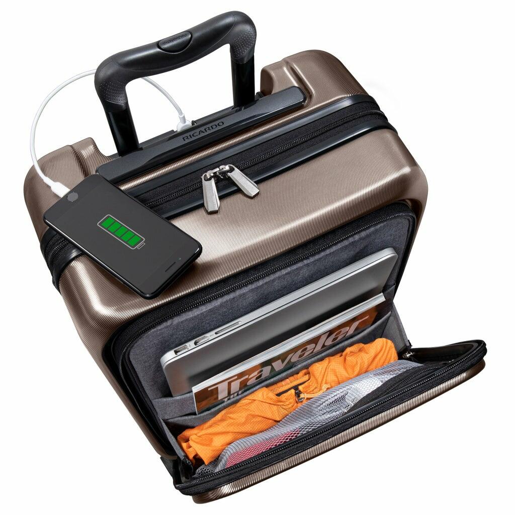 Ricardo 21.5 in Hardside Carry-on, Black / Bronze