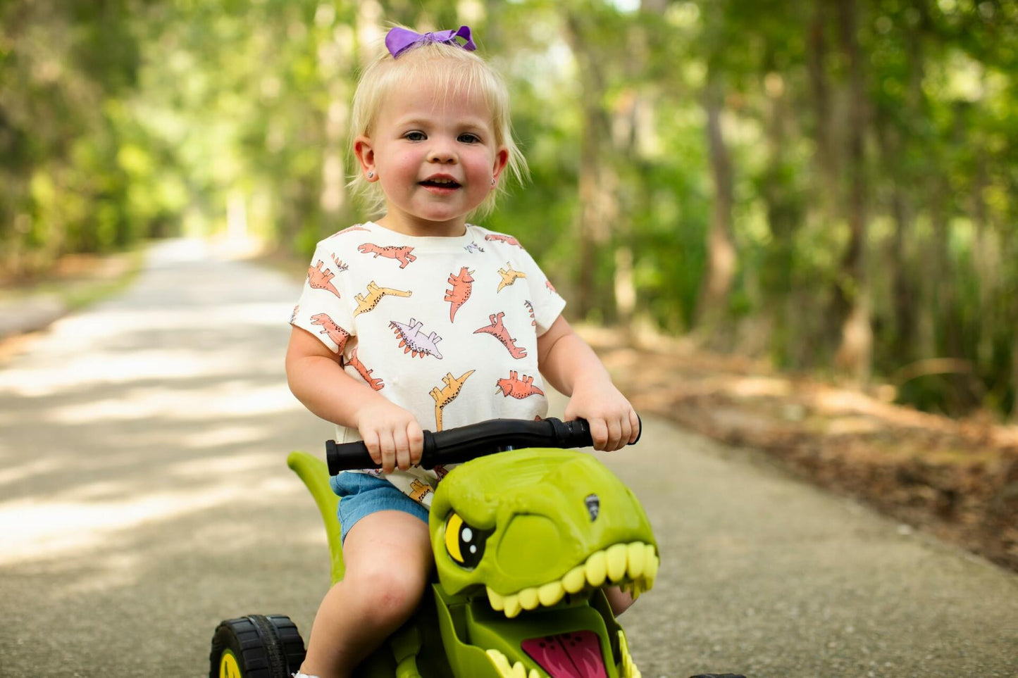 6V Jurassic World T-Rex Quad with Interactive Play Features