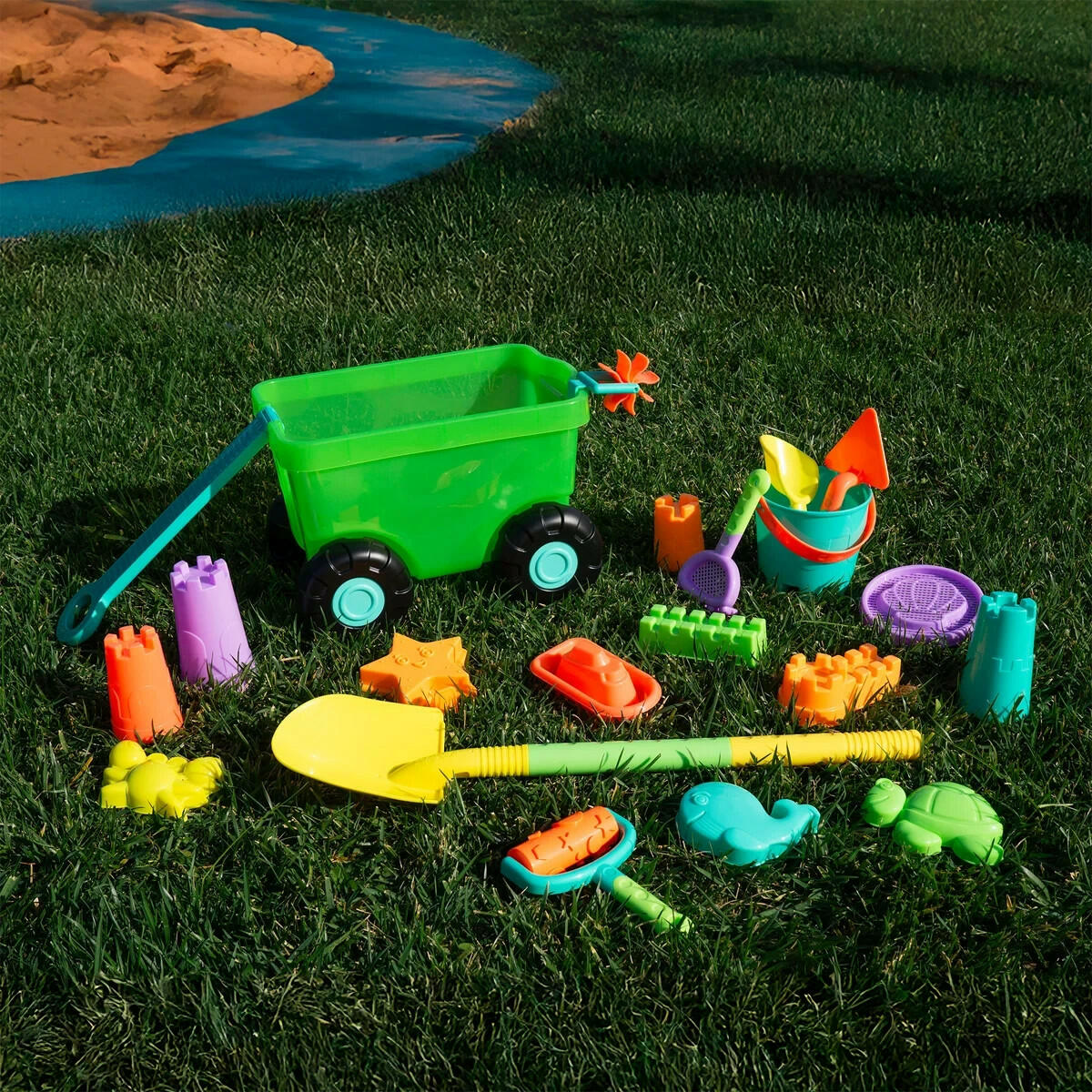 20 Piece Wagon Playset